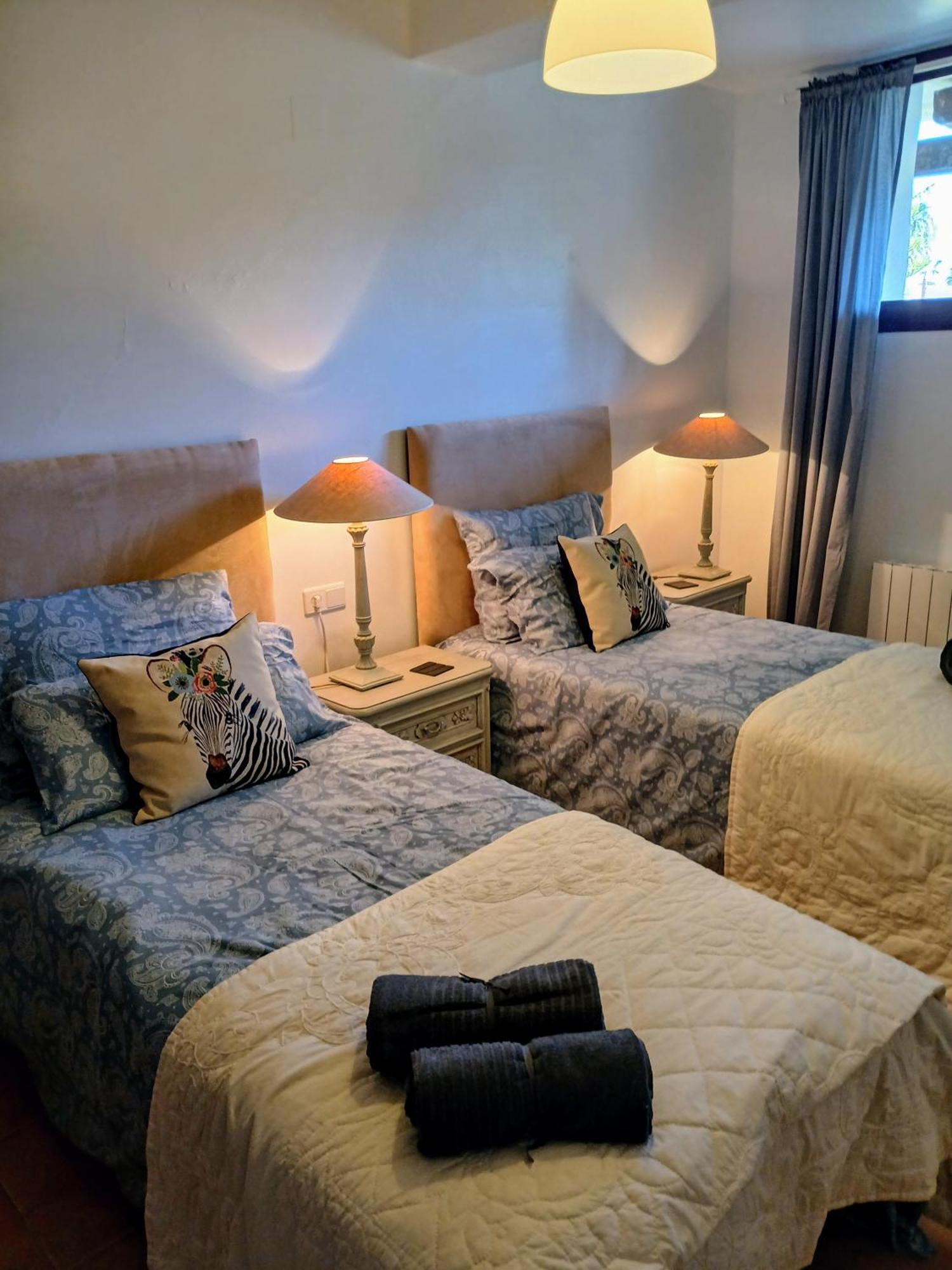 Garden View Apartment Coín Екстериор снимка